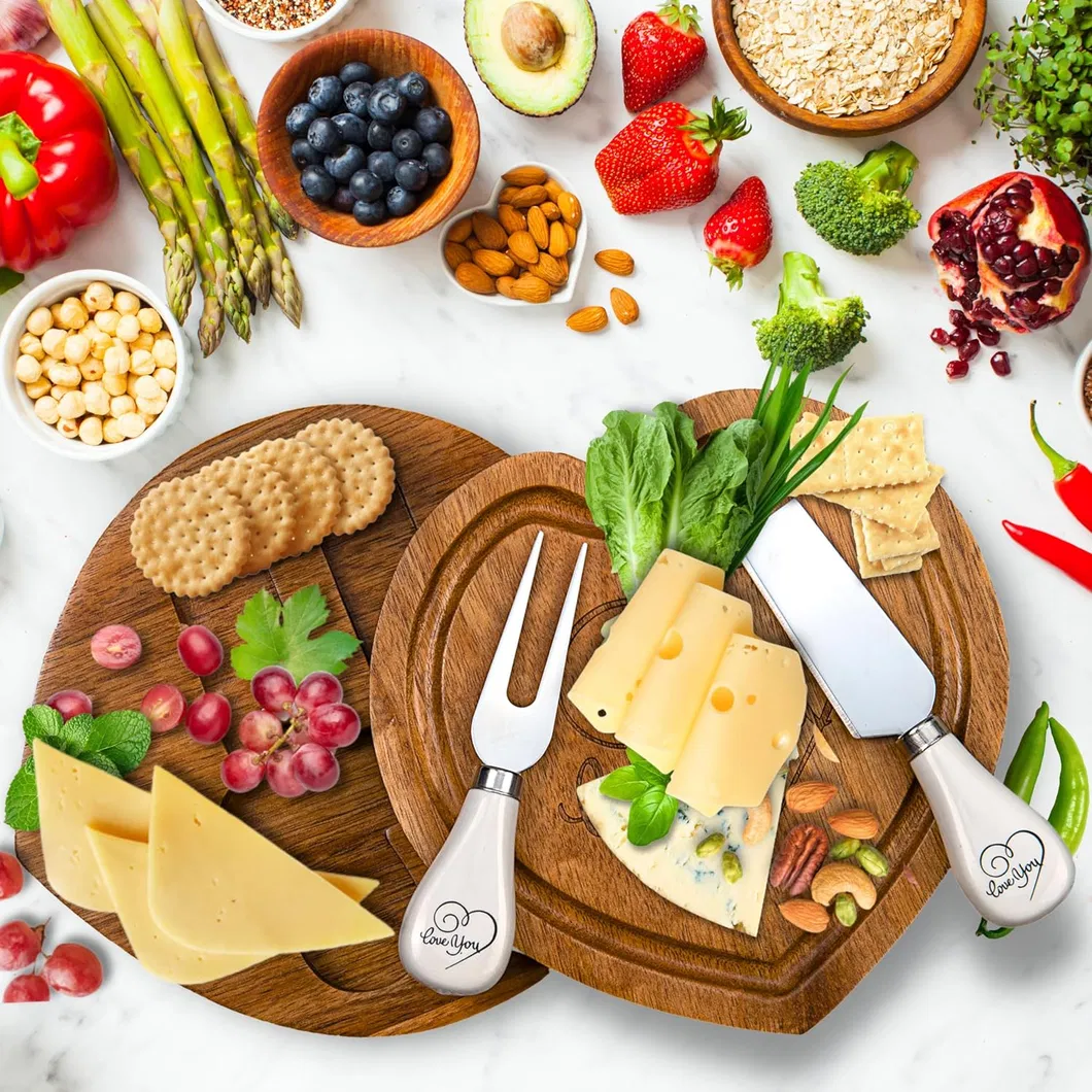 de coraz&oacute;n con juego de cuchillos Bandeja/tablero de madera para servir queso en forma de coraz&oacute;n con juego de cuchillos 