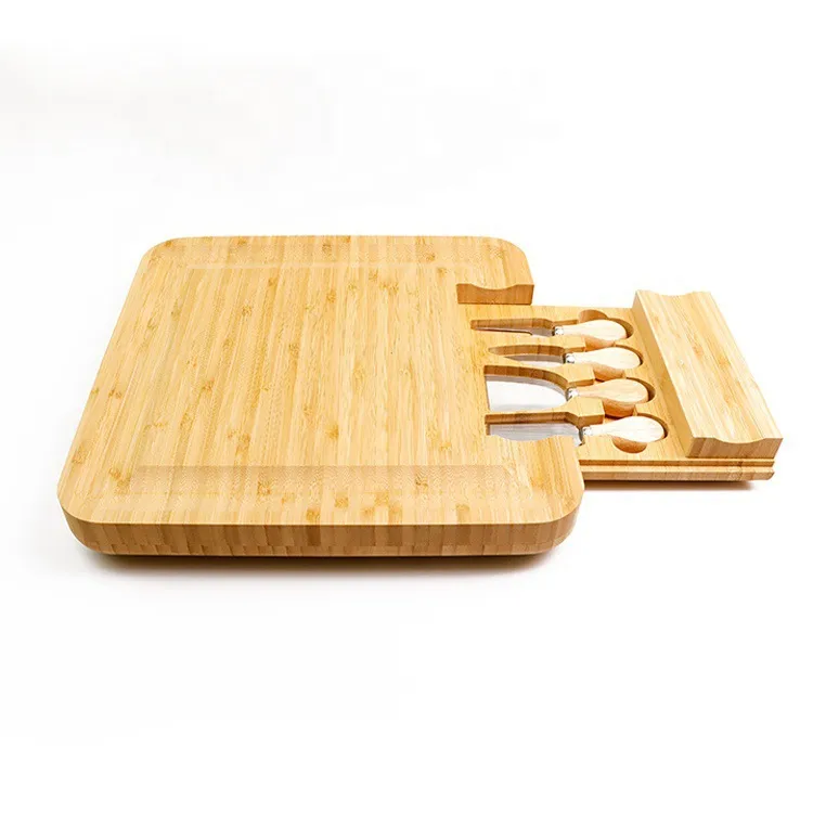 Tabla de queso cuadrada de bamb&uacute; de 13 pulgadas con caj&oacute;n y juego de cuchillos de la f&aacute;brica de Fujian 