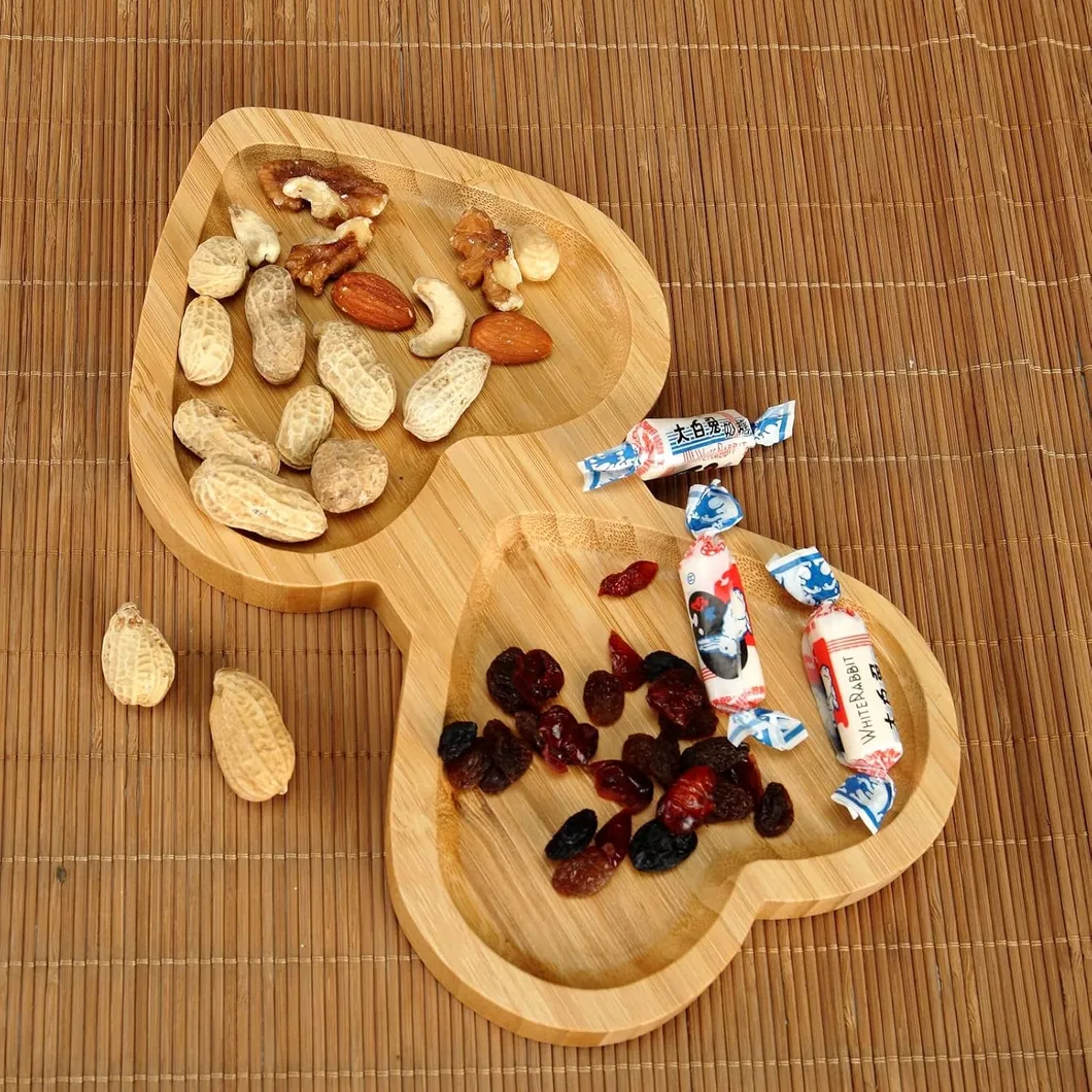 forma de coraz&oacute;n para embutidos y guarniciones Fuente elegante de madera de bamb&uacute; con 2 divisiones en forma de coraz&oacute;n para embutidos y guarniciones 