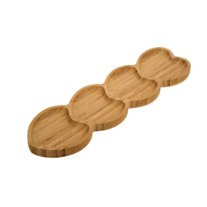 4 compartimentos de bamb&uacute; divididos en forma de coraz&oacute;n, plato para servir con combinaci&oacute;n de frutos secos y nueces.