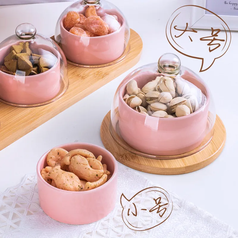Fuente de bamb&uacute; con tapas de vidrio y tazones de cer&aacute;mica para refrigerios, dulces, frutas y nueces 