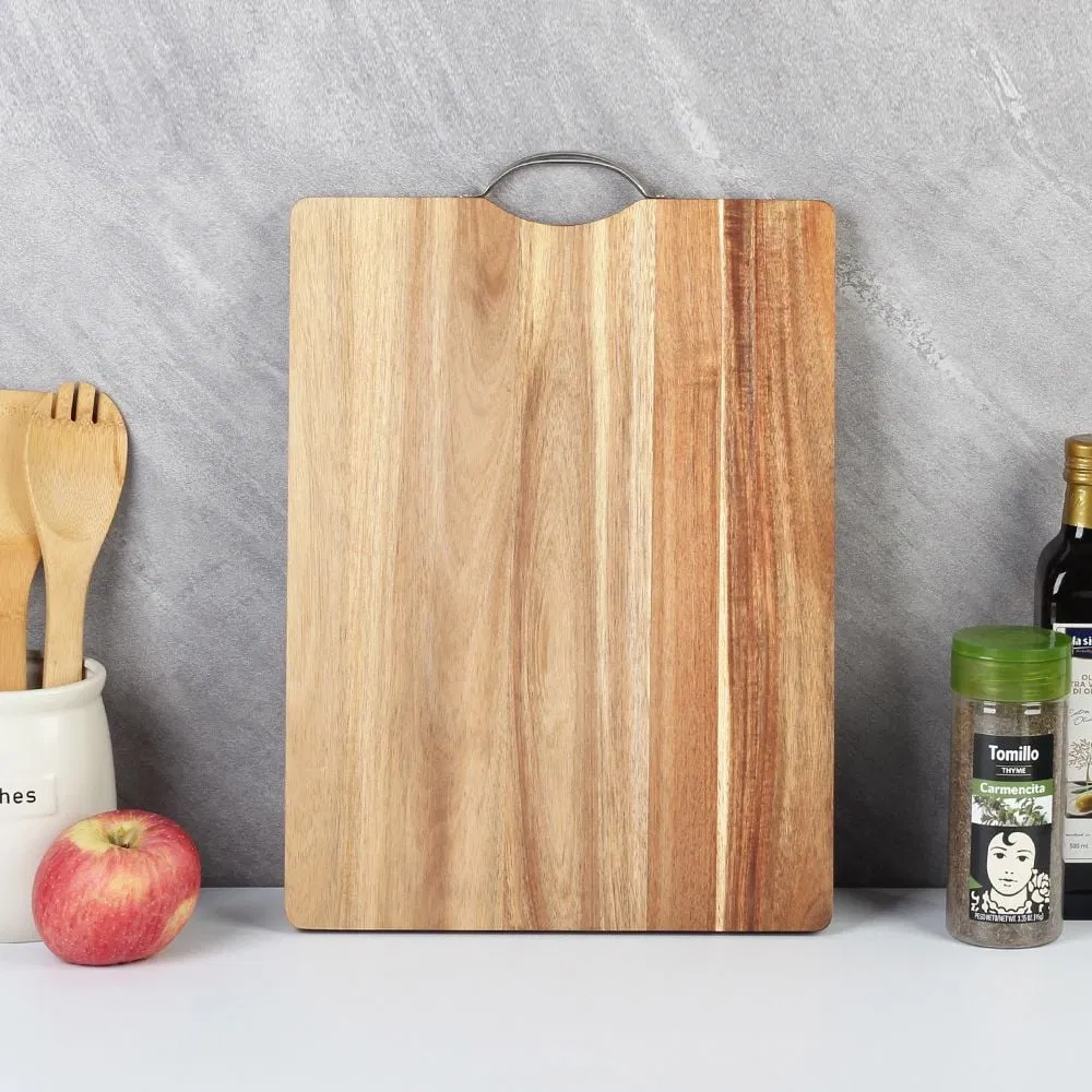 Tabla de cortar de madera de acacia en espiga