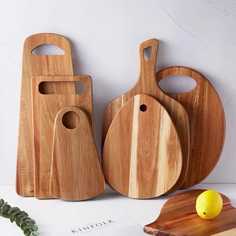 alimentos de frutas de madera de acacia en forma de coraz&oacute;n 