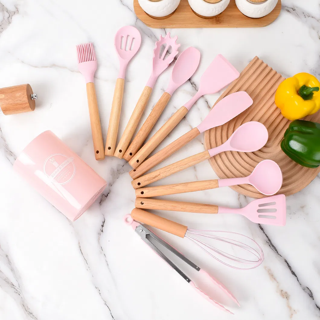 Venta al por mayor de utensilios de cocina de silicona personalizados con mango de madera para cocinar