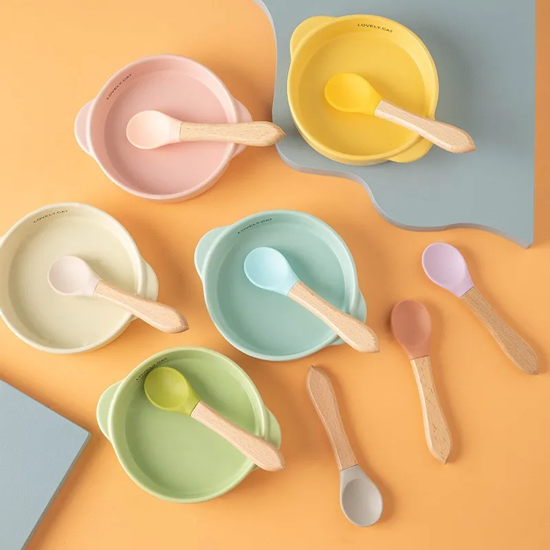 Suministros para mascotas Cuchara de alimentaci&oacute;n para perros y gatos de silicona con mango de madera de haya 