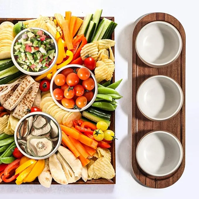 Juego de chips y DIP Bandeja para servir de madera de acacia con 3 tazones redondos de cer&aacute;mica Juego 