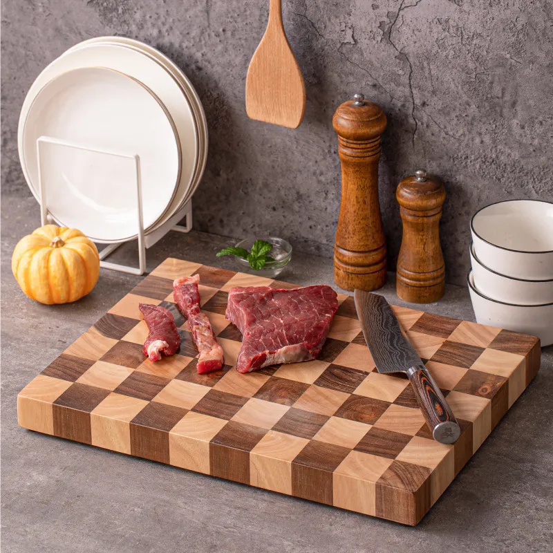 Tabla de cortar grande de madera gruesa, bloque de carnicero con patr&oacute;n de tablero de ajedrez 