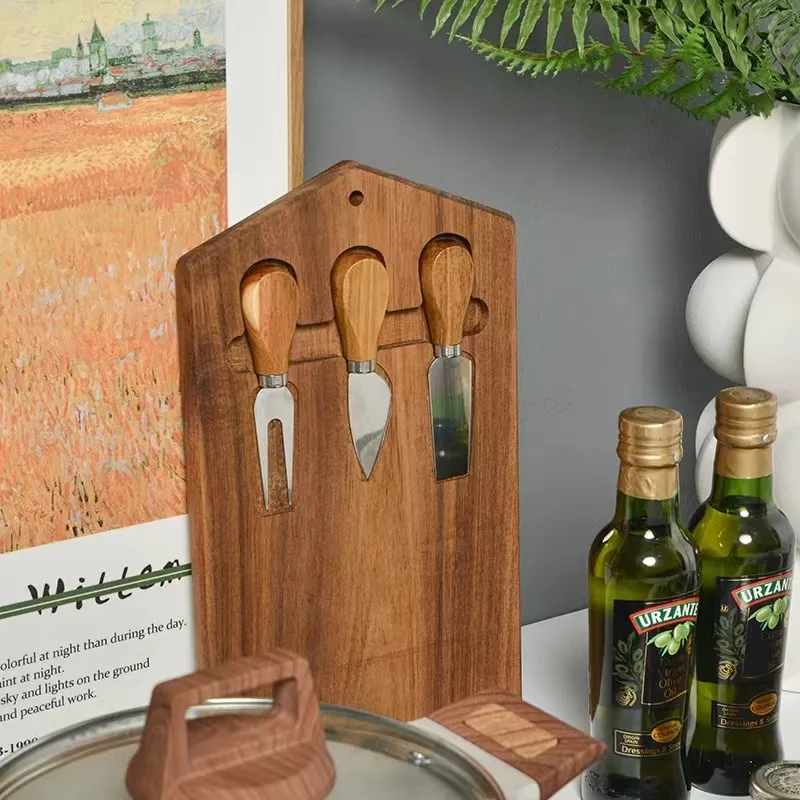 a mano con tenedor, cuchillos y correas de cuero Juego de tabla para quesos de madera de acacia hecha a mano con tenedor, cuchillos y correas de cuero 