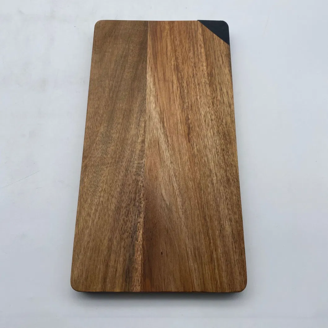 Tabla de cortar de acacia de cocina al por mayor personalizada de alta calidad con sacapuntas 