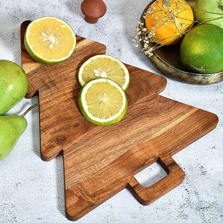 Tabla de cortar de madera con forma de árbol de Navidad para regalo
