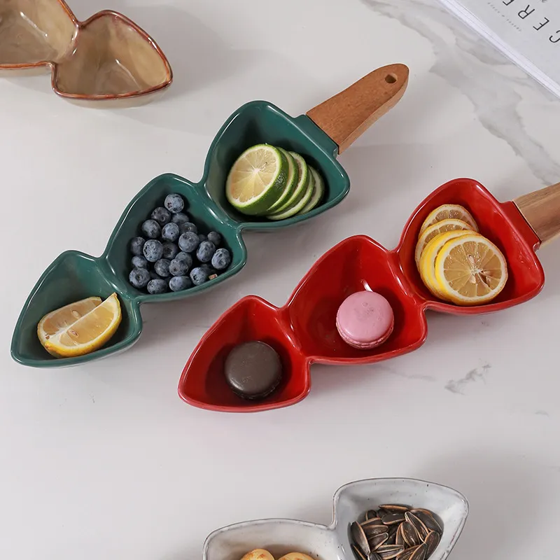 Taz&oacute;n de aperitivos de cer&aacute;mica creativo europeo con mango de madera 